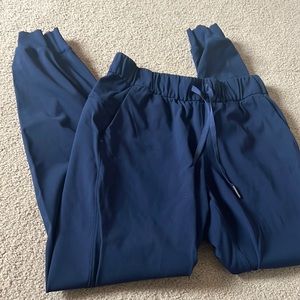 On the fly joggers lululemon